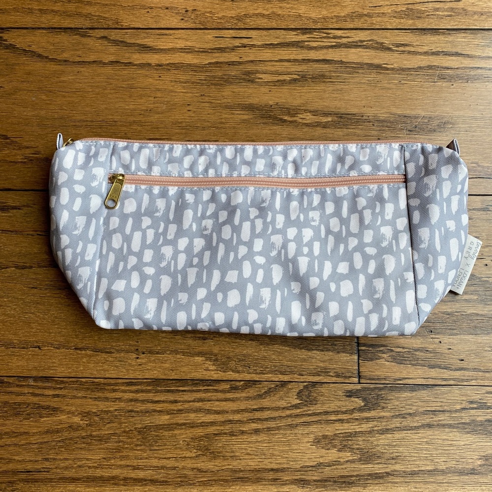 Logan and Lenora (now Canvelle) x Loverly Grey Toiletry Pouch